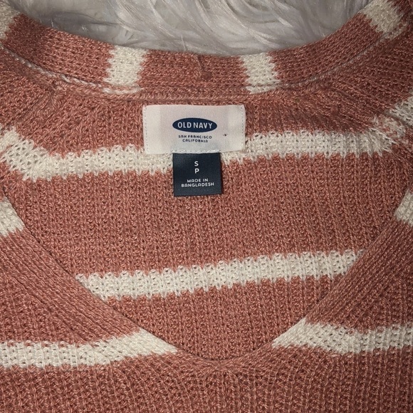 Old Navy Womens Small light pink/white V-neck sweater - Picture 3 of 6